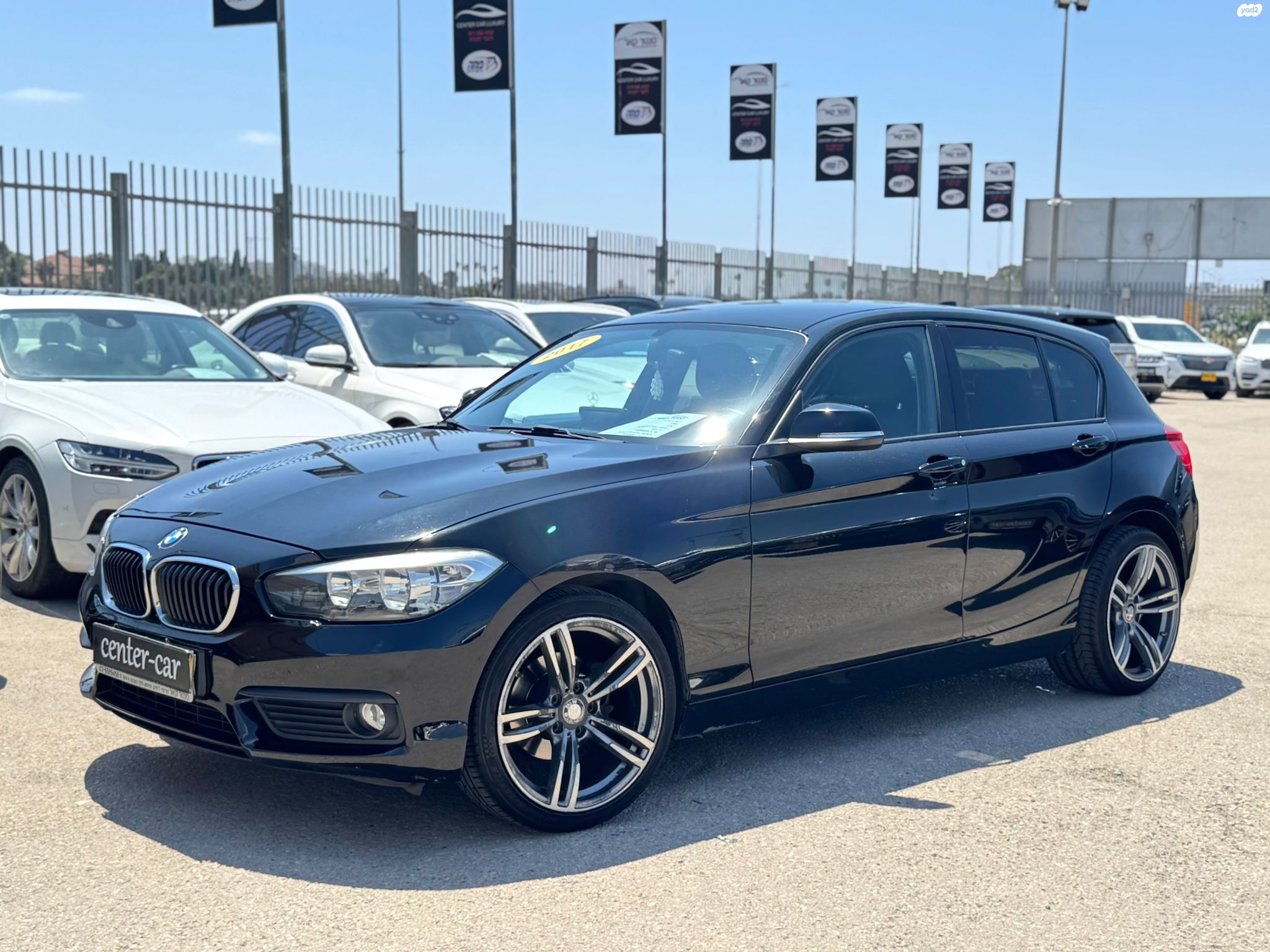 מודעת רכב ב מ וו סדרה 1