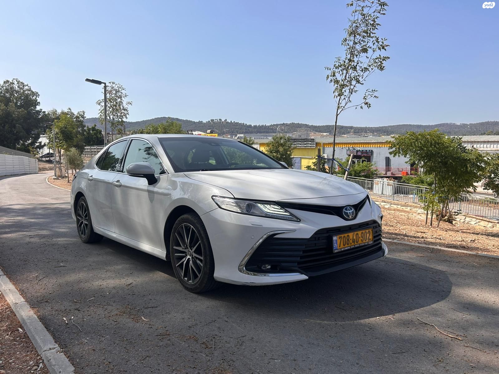 מודעת רכב טויוטה קאמרי