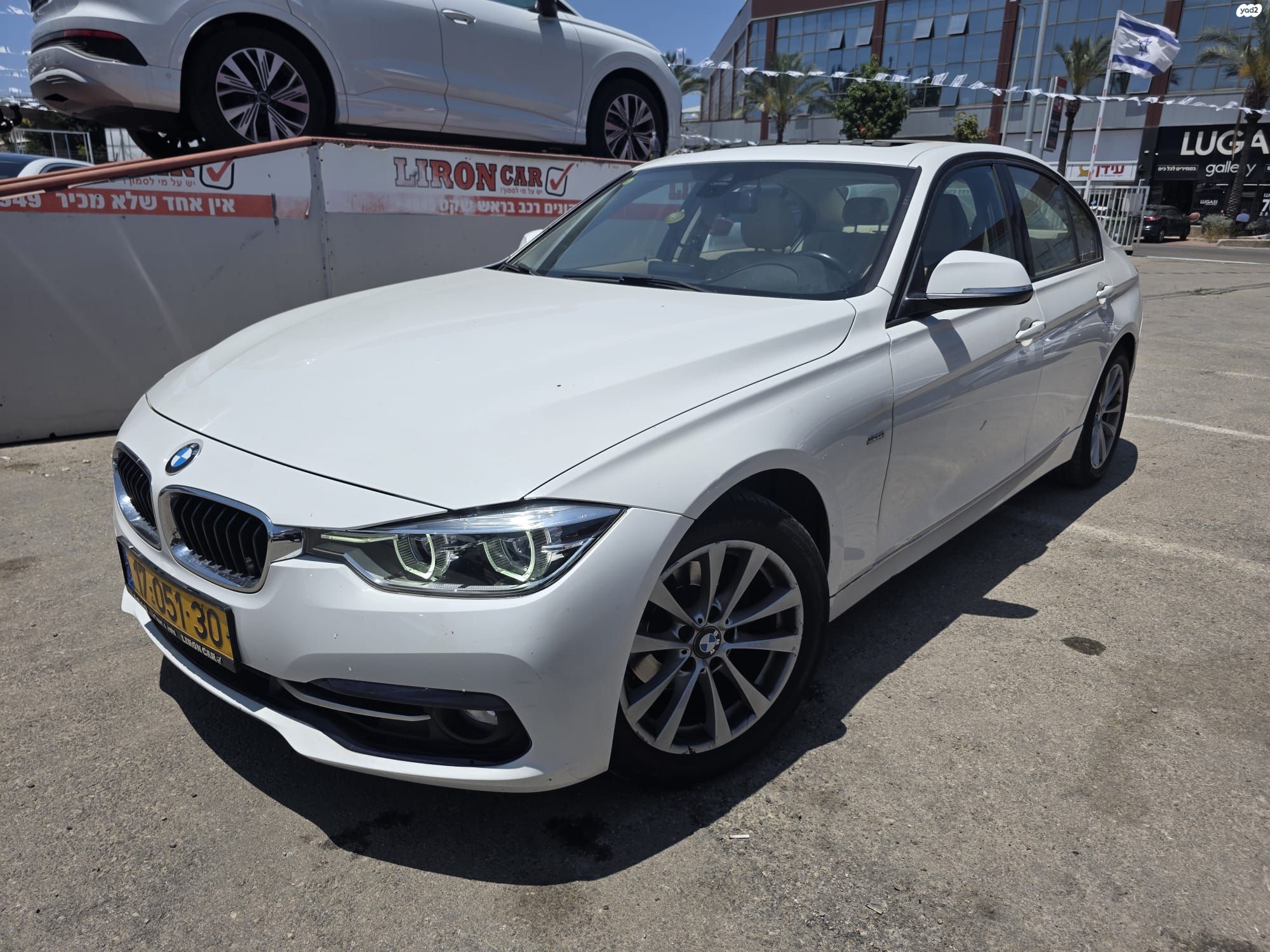 מודעת רכב ב מ וו סדרה 3