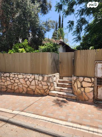 יצחק יצחקי 3
