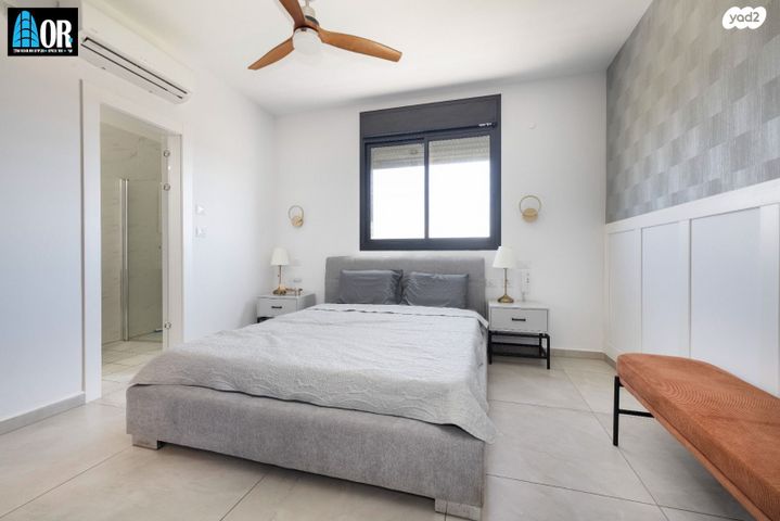 דירה, יעקב דורי, נאות שמיר, רמלה