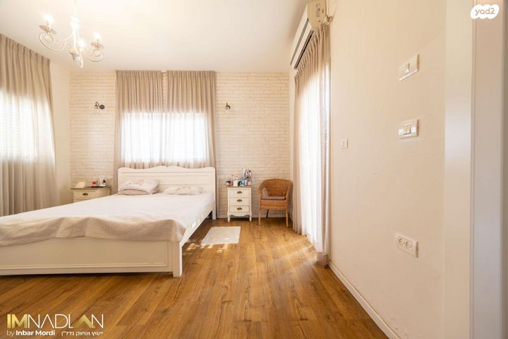 דו משפחתי, שמואל יבניאלי 45, שעריה, פתח תקווה