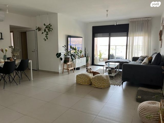 דירה, שכונה ד', באר שבע