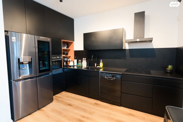 דירה, אור ים, אור עקיבא