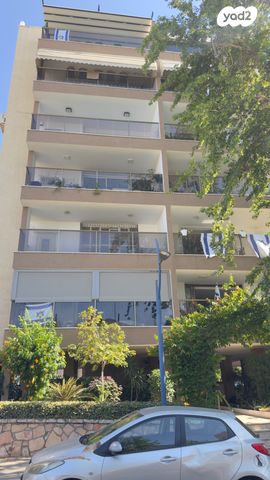 קיבוץ גלויות 