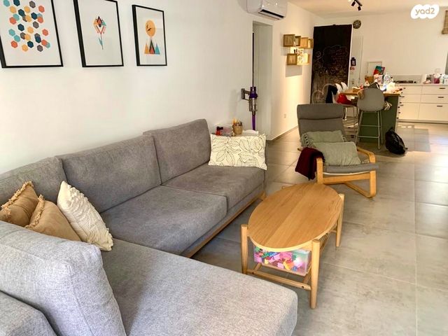 דירה, בר אילן, נווה דוד רמז, רעננה