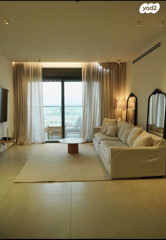 דירה, מלחמת ששת הימים, מרכז העיר, חדרה