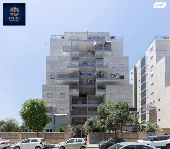 דירה, משה רבנו, אחיסמך, לוד