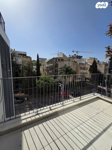 דירה, הדר, רמת השרון