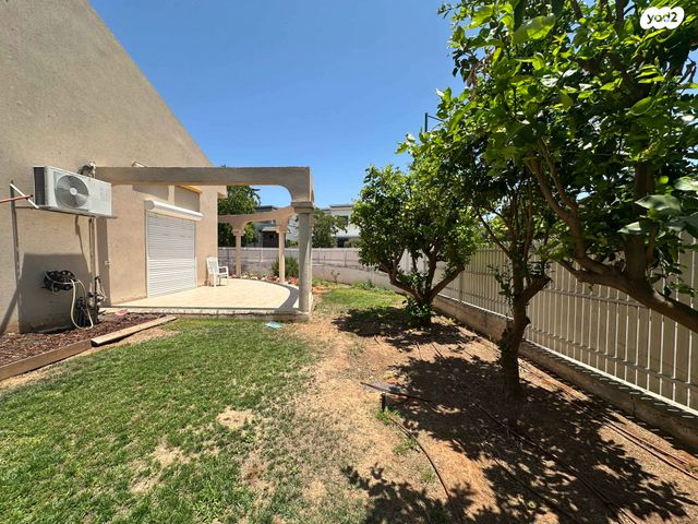 בית פרטי/ קוטג', כ"ט בנובמבר, בית אליעזר, חדרה