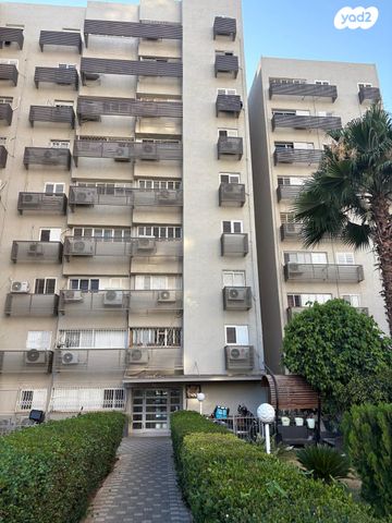 דירה, אריה מוצקין, נאות שקד, נתניה