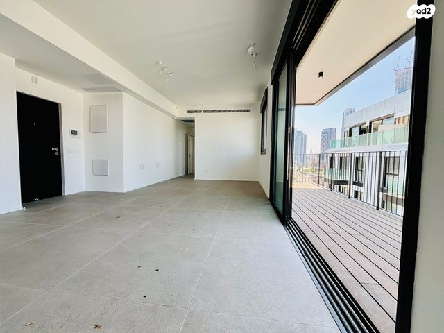 דירה, ז'בוטינסקי, הצפון החדש - כיכר המדינה, תל אביב יפו