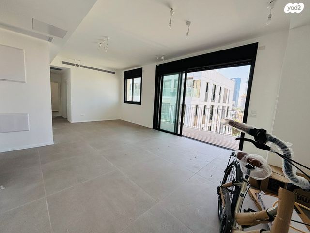 דירה, ז'בוטינסקי, הצפון החדש - כיכר המדינה, תל אביב יפו