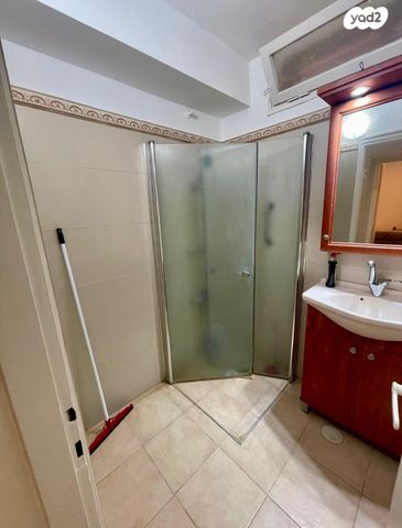 דירה, יהודה בורלא, רמות רמז, חיפה