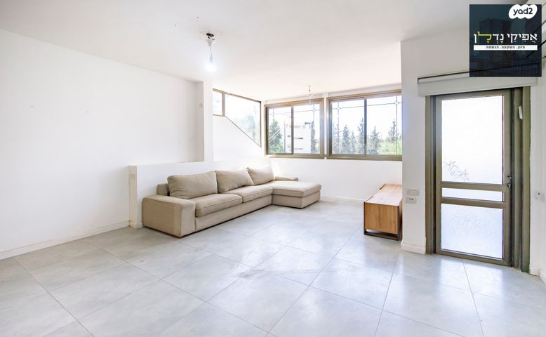 דופלקס, ה' באייר, נווה אפק, ראש העין