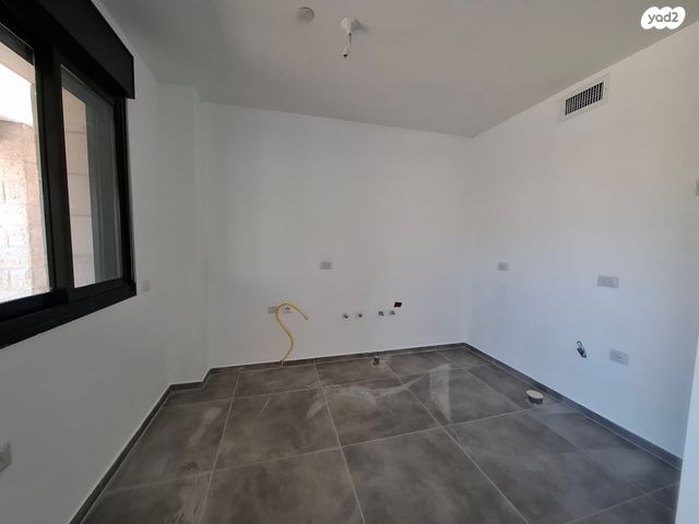 דירה, מקור חיים, מקור חיים, ירושלים