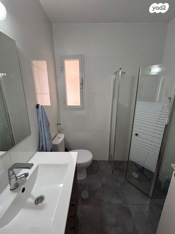 דירה, מבצע ברוש, שכונה ו', באר שבע