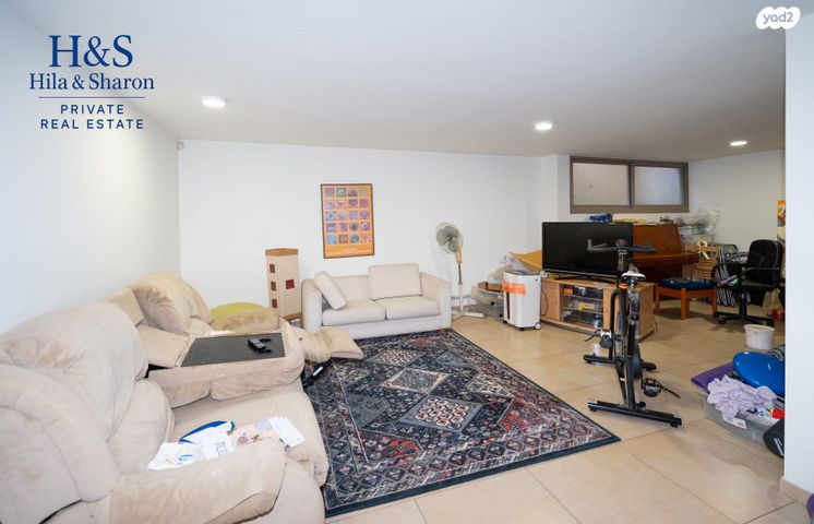 טריפלקס, פנחס רוזן, הרצליה ב', הרצליה