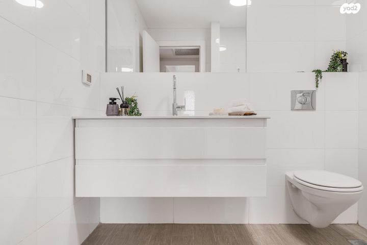 דירה, מונבז 3, מרכז העיר, ירושלים