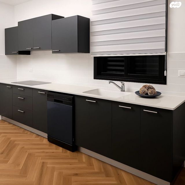 דירה, העיר התחתית, ואדי סאליב, חיפה