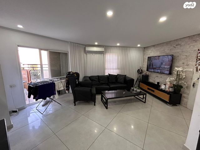 זאב טיומקין 