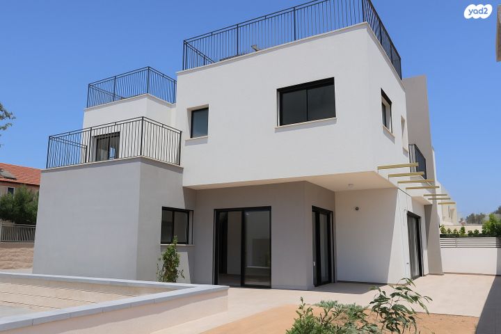 דו משפחתי, אור ים, אור עקיבא