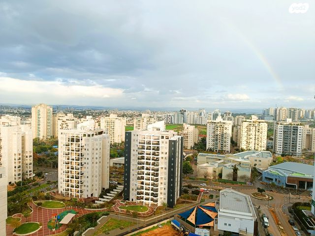 דירה, יצחק שמיר, רמת הדר, גבעת שמואל