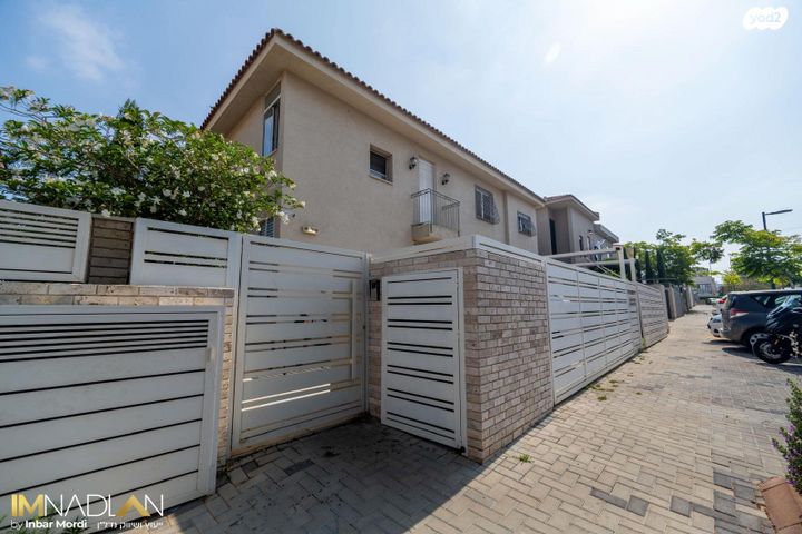 דו משפחתי, שמואל יבניאלי 45, שעריה, פתח תקווה