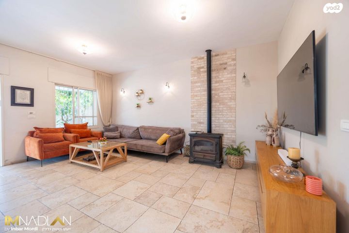 דו משפחתי, שמואל יבניאלי 45, שעריה, פתח תקווה