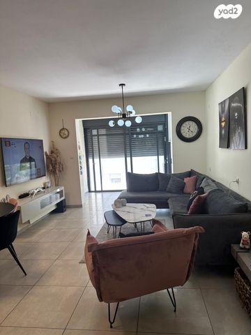 דירת גן, יגאל אלון, רמת אלון, חיפה