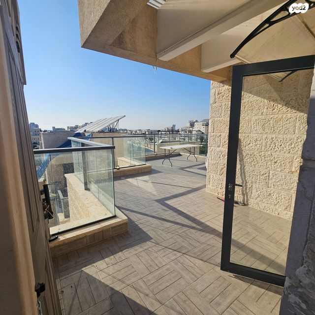 גג/ פנטהאוז, שמעון פרס, המחנה הצבאי, קרית מלאכי