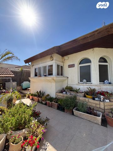 בית פרטי/ קוטג', שאר העיר, עומר