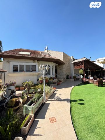 בית פרטי/ קוטג', שאר העיר, עומר