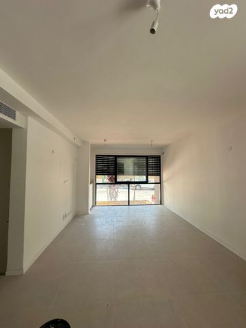 דירת גן, גוש עציון, יד אליהו, תל אביב יפו