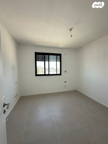 דירת גן, גוש עציון, יד אליהו, תל אביב יפו