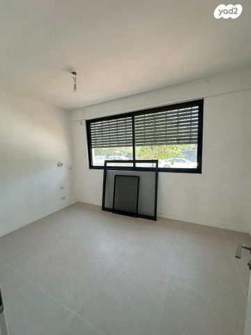 דירת גן, גוש עציון, יד אליהו, תל אביב יפו