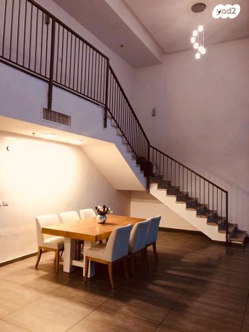 דופלקס, עיר ימים, נתניה