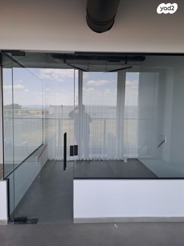 משרדים, עפולה