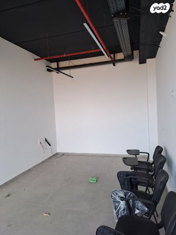 משרדים, עפולה