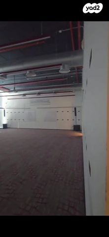 חלל עבודה משותף, פתח תקווה