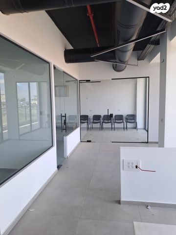 משרדים, עפולה