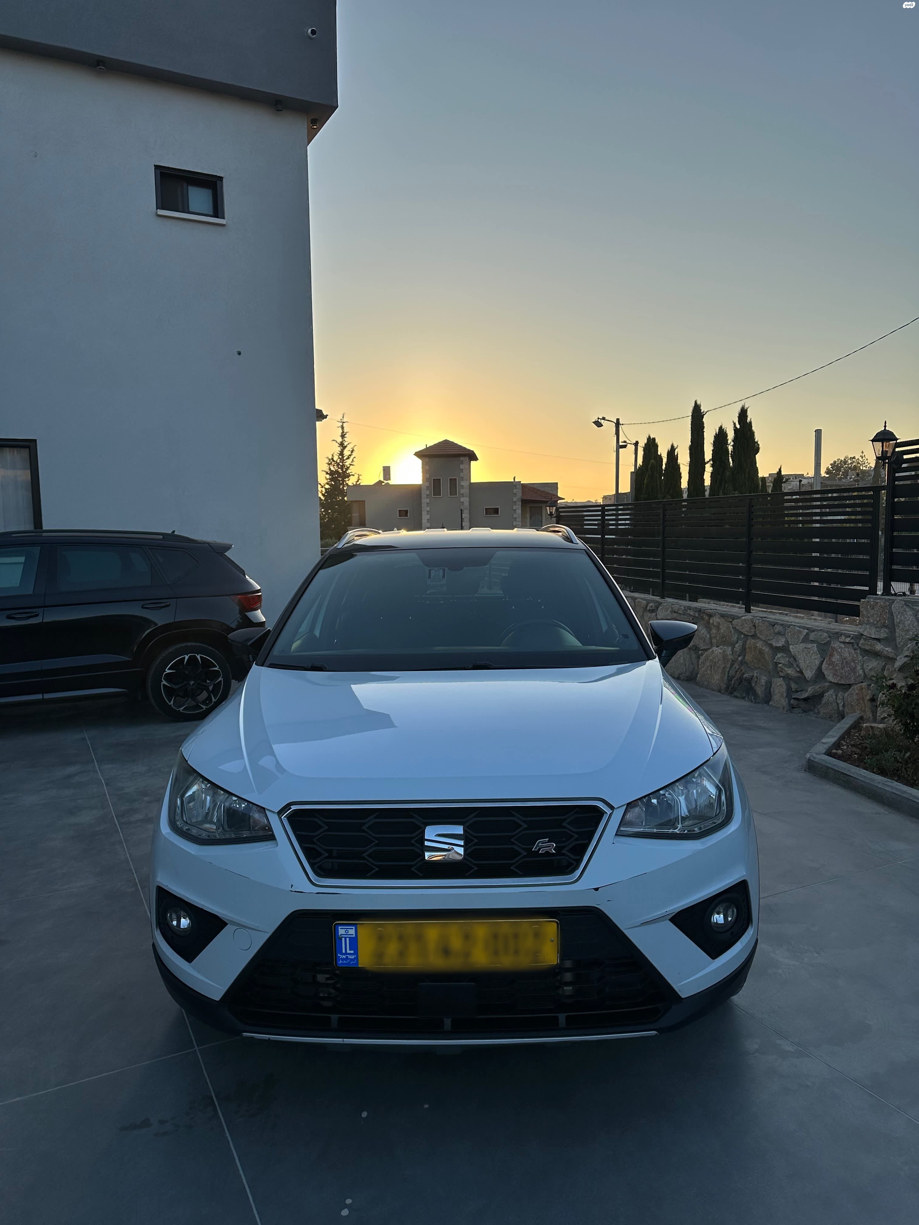 מודעת רכב סיאט ארונה