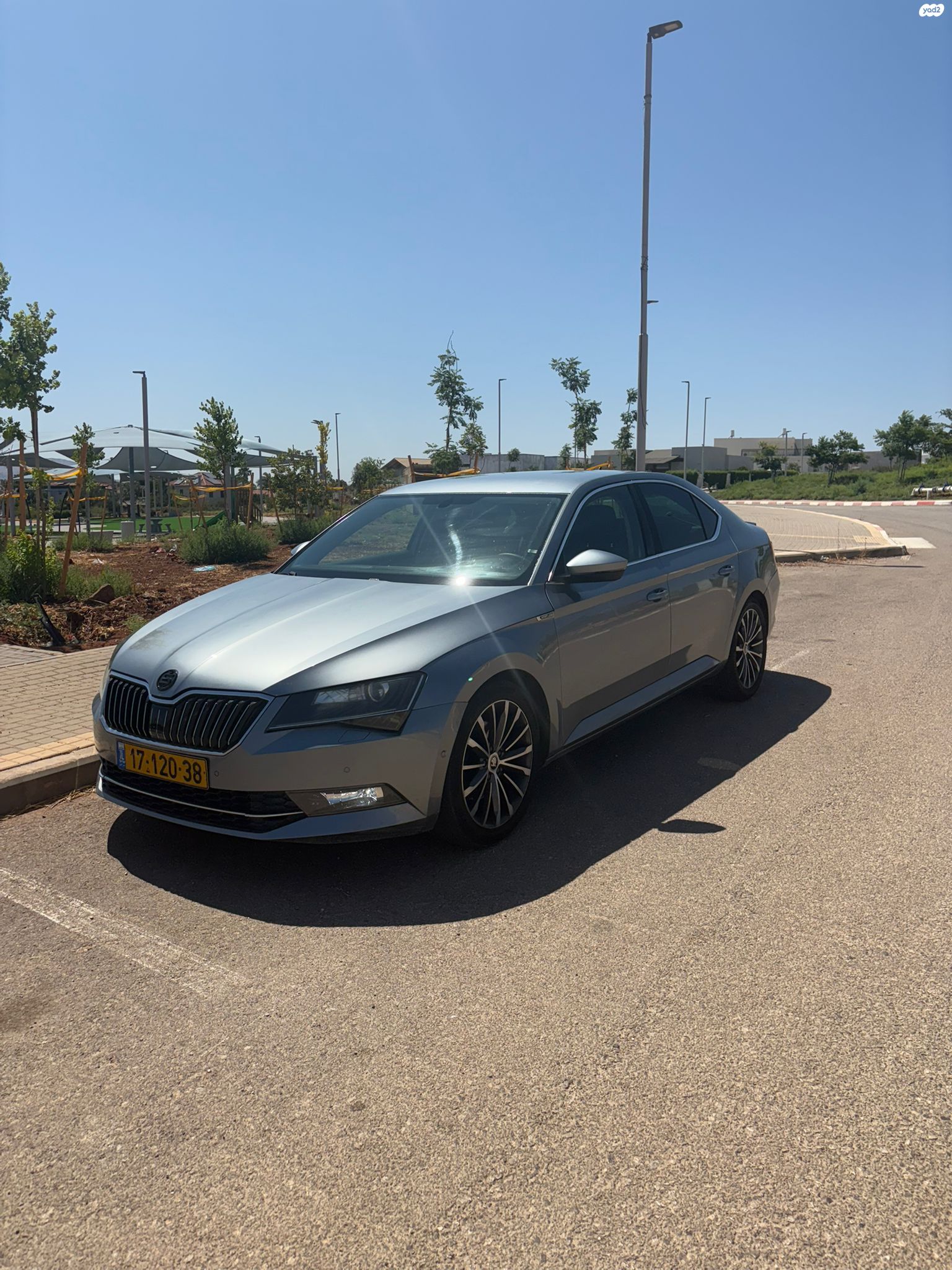 מודעת רכב סקודה סופרב