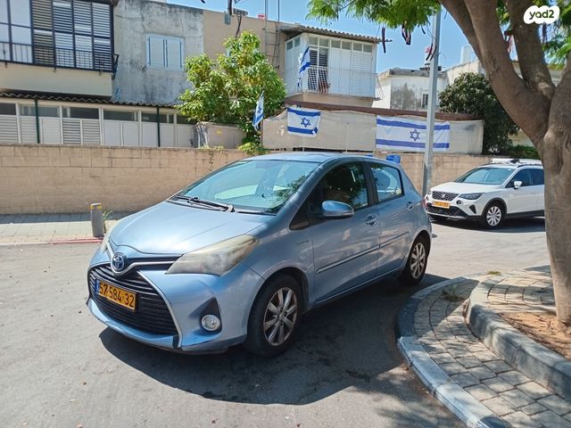 מודעת רכב טויוטה יאריס