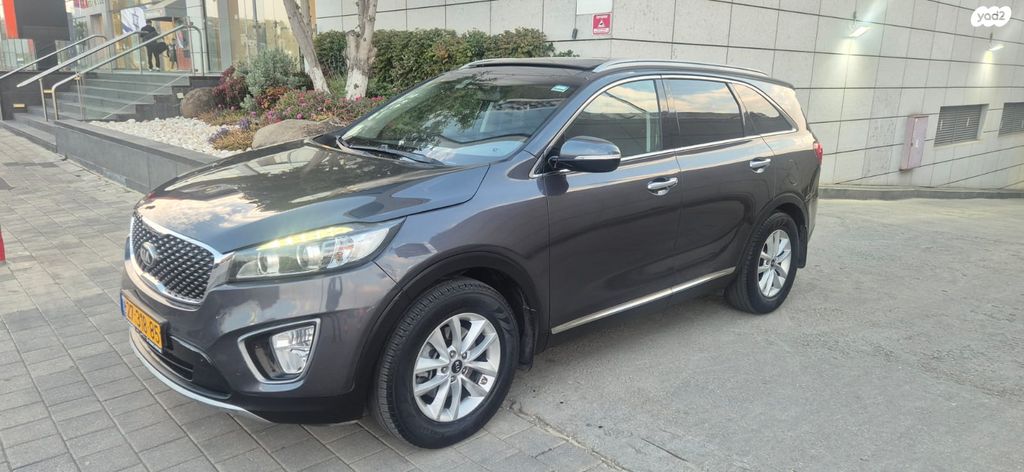 מודעת רכב קיה סורנטו