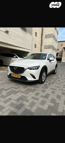 מודעת רכב מאזדה CX-3