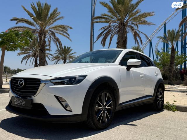 מודעת רכב מאזדה CX-3