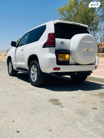 טויוטה לנד קרוזר