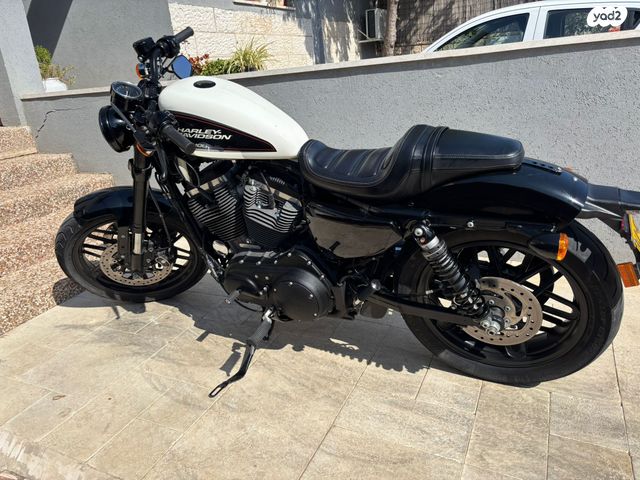 מודעת רכב הרלי דיווידסון רודסטר 1200