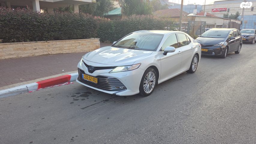 מודעת רכב טויוטה קאמרי